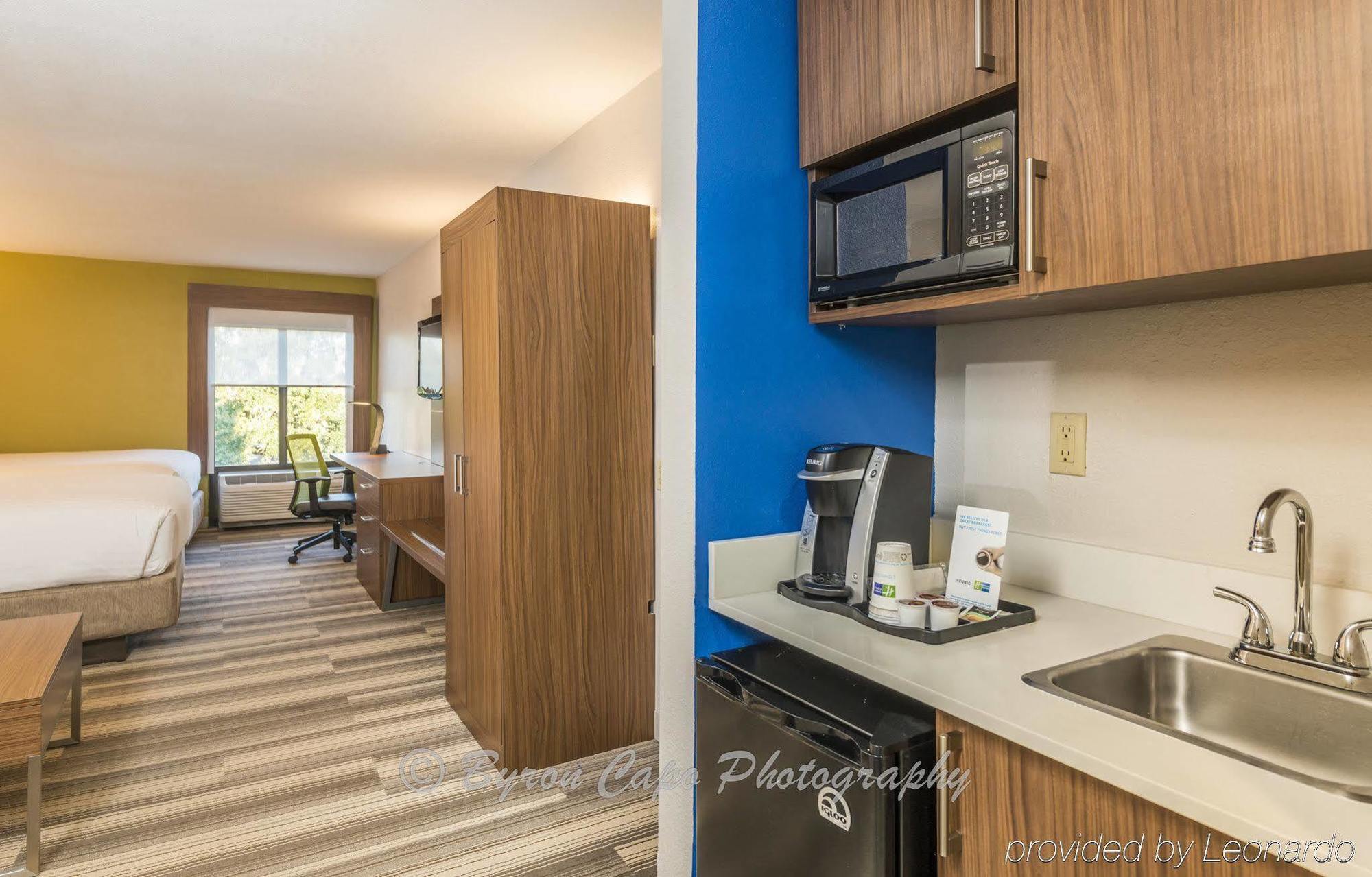 Holiday Inn Express Hotel & Suites Jacksonville-South By Ihg Εξωτερικό φωτογραφία